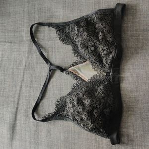 Victoria's Secret Black Lace Bralette with Racer back (Size S)